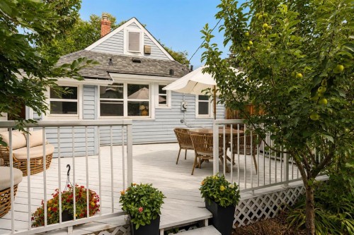 813 3 Avenue Nw, Calgary, AB - Outdoor With Deck Patio Veranda