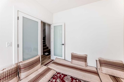 330 Ambleton Drive Nw, Calgary, AB - Indoor Photo Showing Other Room