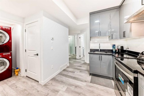 330 Ambleton Drive Nw, Calgary, AB - Indoor