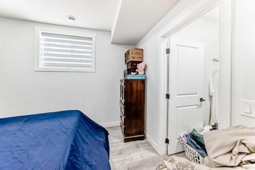 330 Ambleton Drive Nw, Calgary, AB - Indoor Photo Showing Bedroom