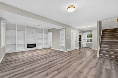 1608 3 Street Nw, Calgary, AB - Indoor With Fireplace