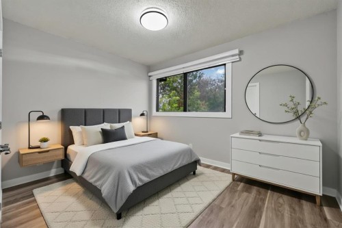 1608 3 Street Nw, Calgary, AB - Indoor Photo Showing Bedroom