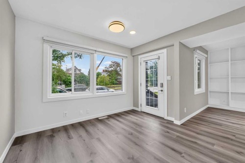 1608 3 Street Nw, Calgary, AB - Indoor Photo Showing Other Room