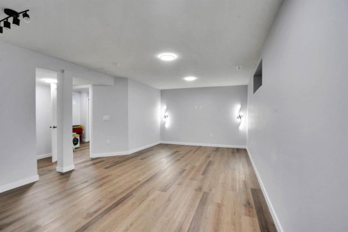 41 Millview Park Sw, Calgary, AB - Indoor Photo Showing Other Room