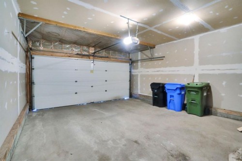 41 Millview Park Sw, Calgary, AB - Indoor Photo Showing Garage