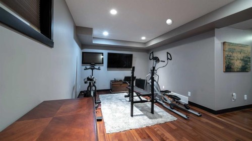 93 Cranleigh Heath Se, Calgary, AB - Indoor Photo Showing Gym Room