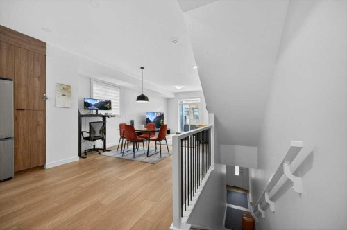 606-550 Seton Circle Se, Calgary, AB - Indoor