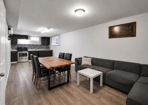 896 Rundlecairn Way Ne, Calgary, AB - Indoor