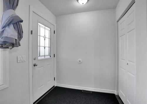 896 Rundlecairn Way Ne, Calgary, AB - Indoor Photo Showing Other Room