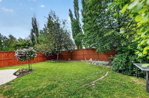 14 Evergreen Common Sw, Calgary, AB - Outdoor