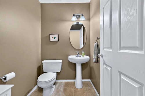 14 Evergreen Common Sw, Calgary, AB - Indoor Photo Showing Bathroom