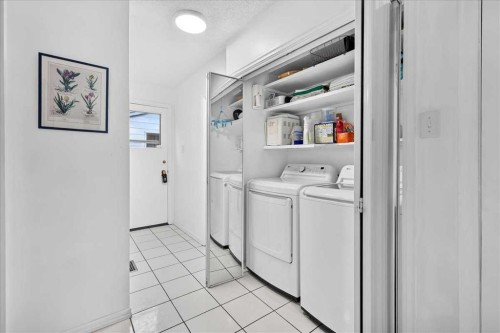 1707 107 Avenue Sw, Calgary, AB - Indoor Photo Showing Laundry Room