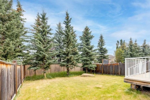40 Westmore Place Sw, Calgary, AB - Outdoor With Backyard