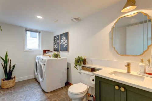 159 Aspen Circle, Strathmore, AB - Indoor Photo Showing Laundry Room