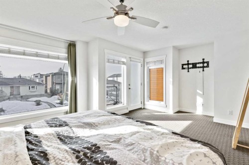 2728 Cochrane Road Nw, Calgary, AB - Indoor Photo Showing Bedroom