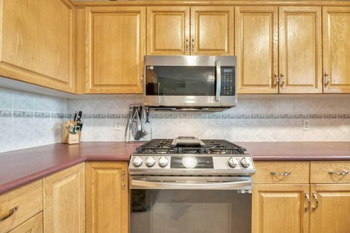 1907 Strathcona Terrace, Strathmore, AB - Indoor Photo Showing Kitchen