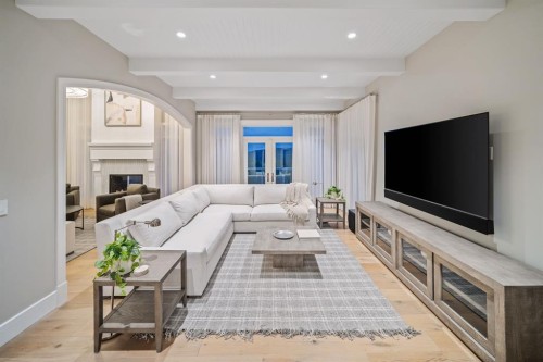 116 Hawk'S Landing Drive, Priddis Greens, AB - Indoor Photo Showing Living Room