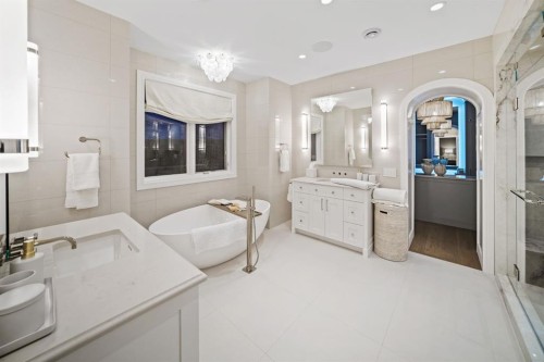 116 Hawk'S Landing Drive, Priddis Greens, AB - Indoor Photo Showing Bathroom