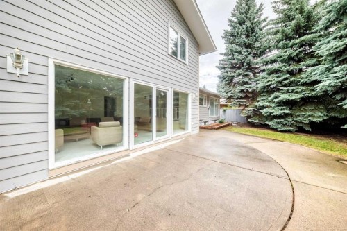 14224 Parkside Drive Se, Calgary, AB - Outdoor With Exterior