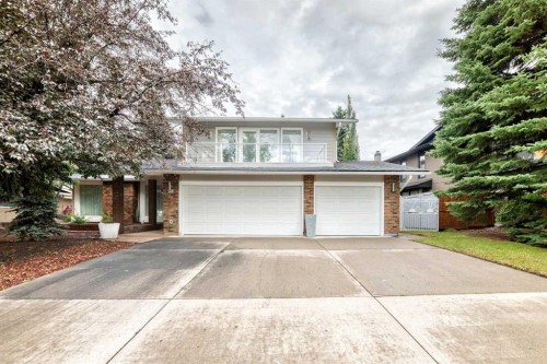 14224 Parkside Drive Se, Calgary, AB - Outdoor With Facade