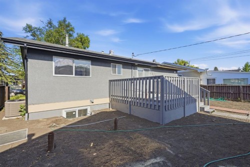 19 Mardale Crescent Ne, Calgary, AB - Outdoor With Deck Patio Veranda With Exterior