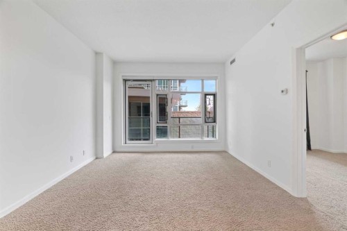 309-1410 1 Street Se, Calgary, AB - Indoor Photo Showing Other Room