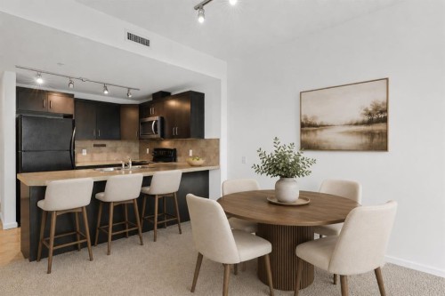 309-1410 1 Street Se, Calgary, AB - Indoor Photo Showing Dining Room