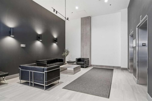 309-1410 1 Street Se, Calgary, AB - Indoor Photo Showing Other Room