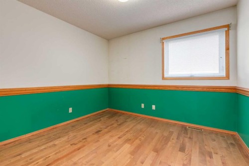183 Edgevalley Circle Nw, Calgary, AB - Indoor Photo Showing Other Room