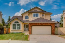 183 Edgevalley Circle NW Calgary, AB T3A 4X8