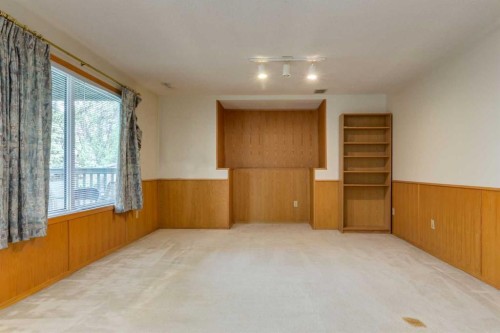 183 Edgevalley Circle Nw, Calgary, AB - Indoor Photo Showing Other Room