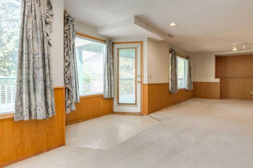 183 Edgevalley Circle Nw, Calgary, AB - Indoor Photo Showing Other Room