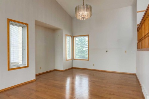 183 Edgevalley Circle Nw, Calgary, AB - Indoor Photo Showing Other Room