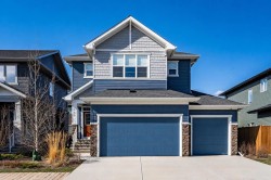 468 Dawson Circle  Chestermere, AB T1X 2R4