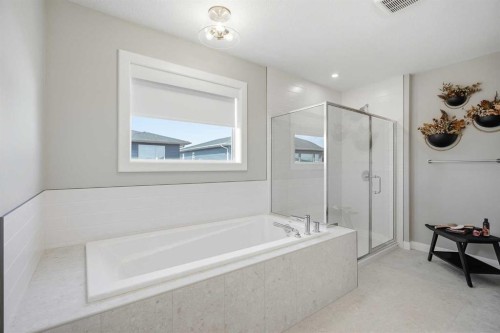 468 Dawson Circle, Chestermere, AB - Indoor Photo Showing Bathroom