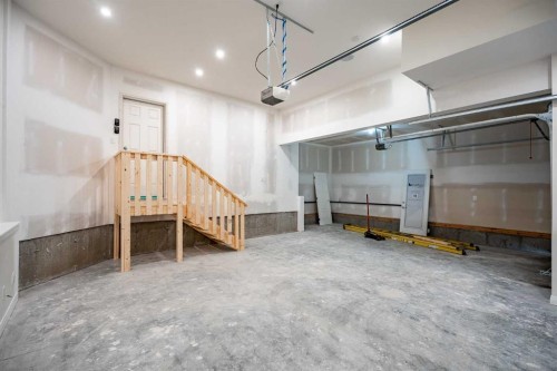 468 Dawson Circle, Chestermere, AB - Indoor Photo Showing Garage