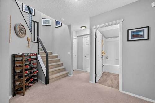 212 Cresthaven Place Sw, Calgary, AB - Indoor Photo Showing Other Room
