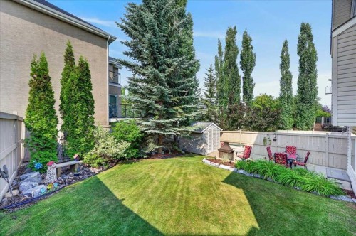212 Cresthaven Place Sw, Calgary, AB - Outdoor