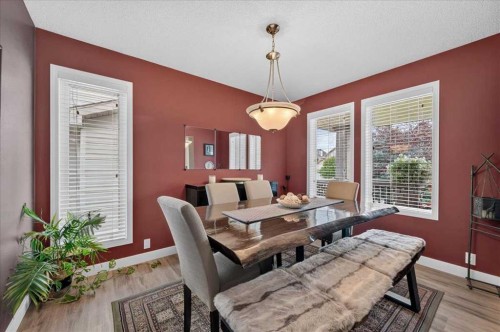 212 Cresthaven Place Sw, Calgary, AB - Indoor Photo Showing Dining Room