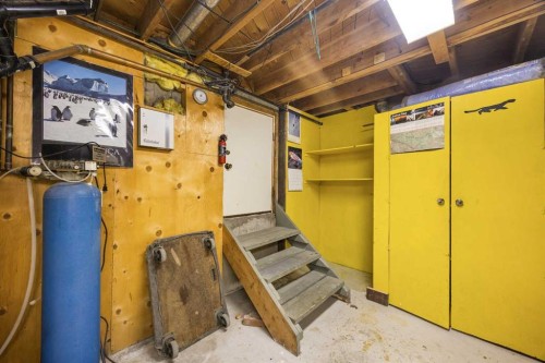 4804 Nordegg Crescent Nw, Calgary, AB - Indoor Photo Showing Basement