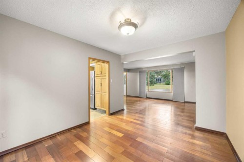 4804 Nordegg Crescent Nw, Calgary, AB - Indoor Photo Showing Other Room