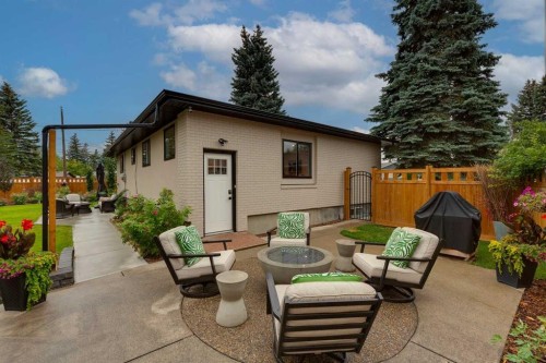 14 Butte Place Nw, Calgary, AB - Outdoor With Deck Patio Veranda
