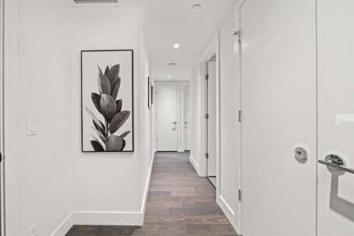 609-1025 5 Avenue Sw, Calgary, AB - Indoor Photo Showing Other Room