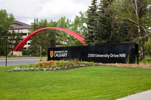 3303 7 Avenue Nw, Calgary, AB - Outdoor