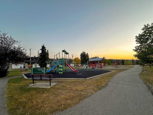 3307 7 Avenue Nw, Calgary, AB - Outdoor With View