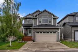 109 EVANSCOVE Heights  Calgary, AB T3P 0A4