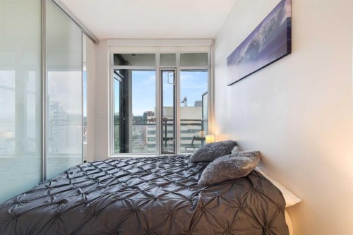 2109-901 10 Avenue Sw, Calgary, AB - Indoor Photo Showing Bedroom