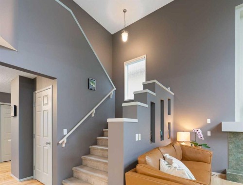 131 Valley Stream Close Nw, Calgary, AB - Indoor Photo Showing Other Room