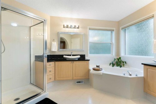 131 Valley Stream Close Nw, Calgary, AB - Indoor Photo Showing Bathroom