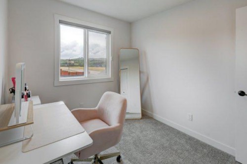174 Rowley Gate Nw, Calgary, AB - Indoor Photo Showing Office
